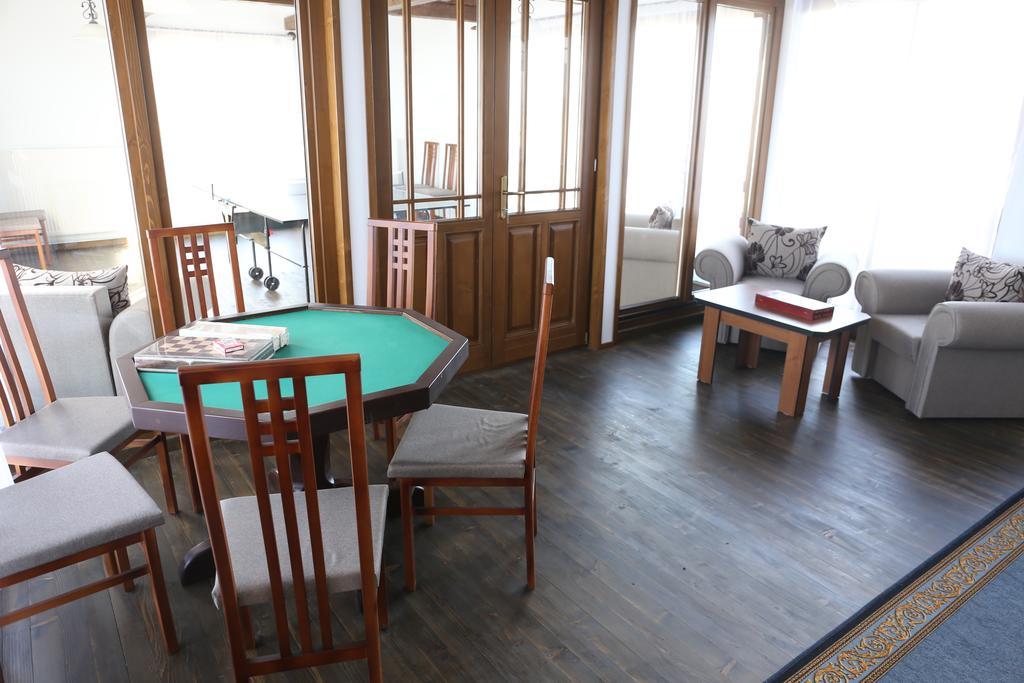 Ezüstfenyő Agroturisztikai Panzió Hotel Borzont Kültér fotó